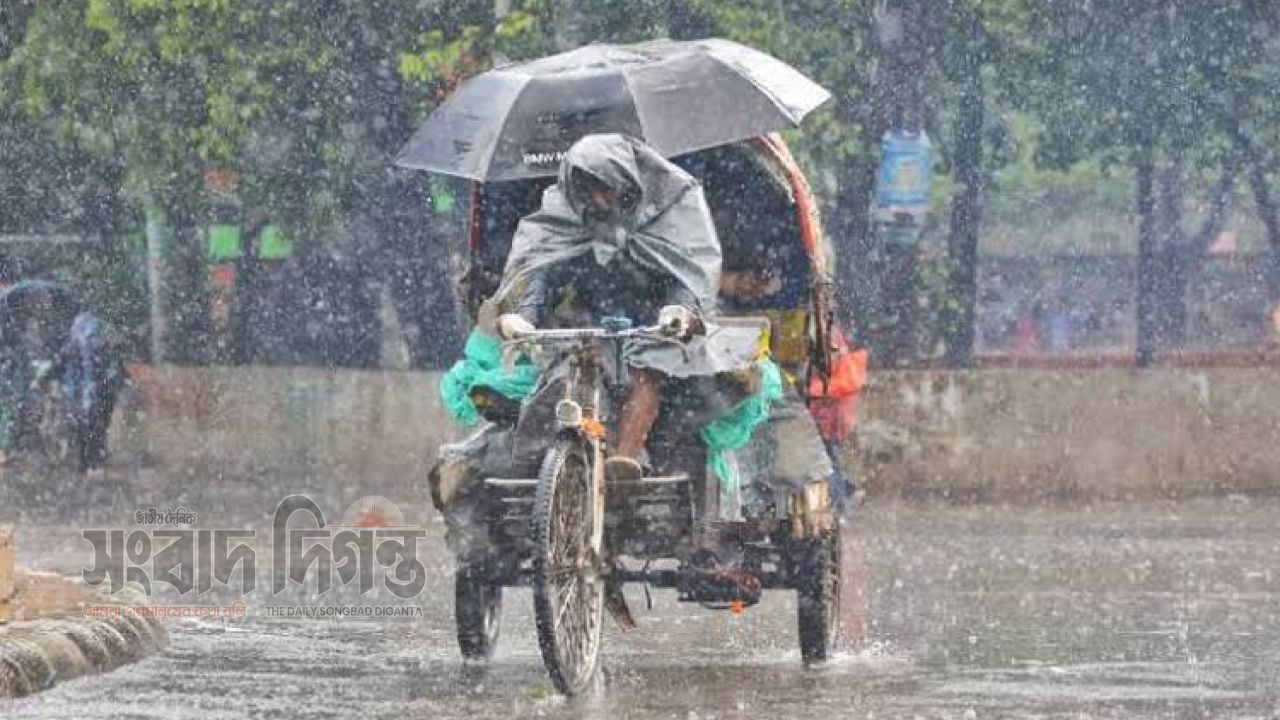 আষাঢ়ের টানা বৃষ্টি দেশজুড়ে ভারী বর্ষণ ১৪ জেলায়