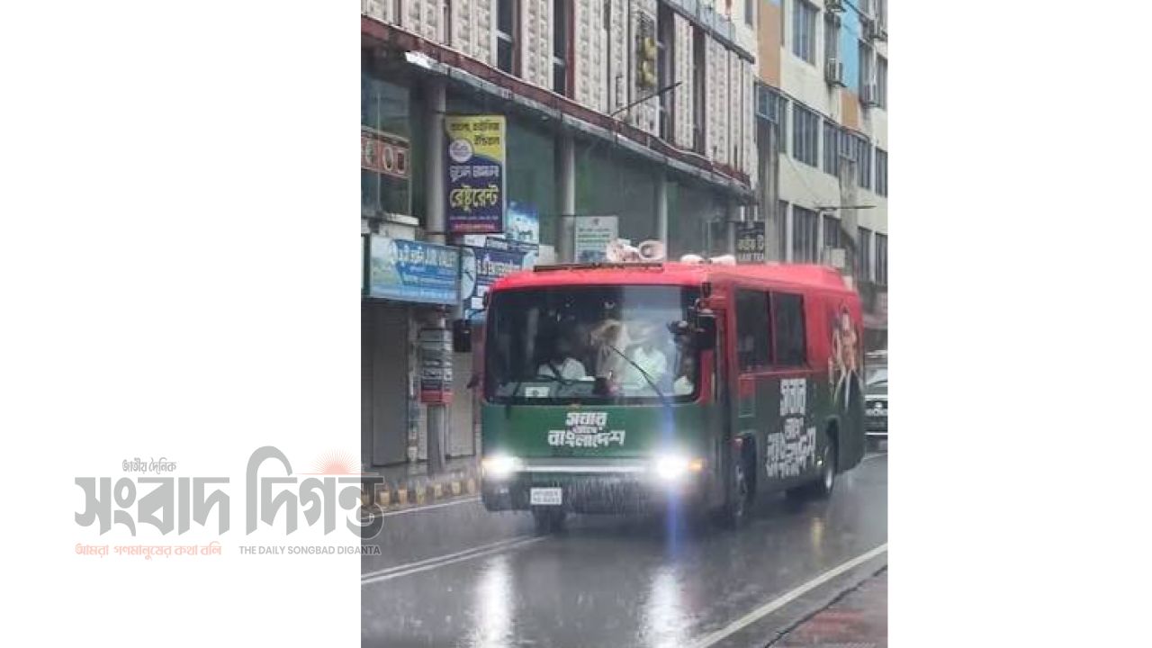গুলশান থেকে বরিশালের পথে প্রধানমন্ত্রী তারেক রহমান