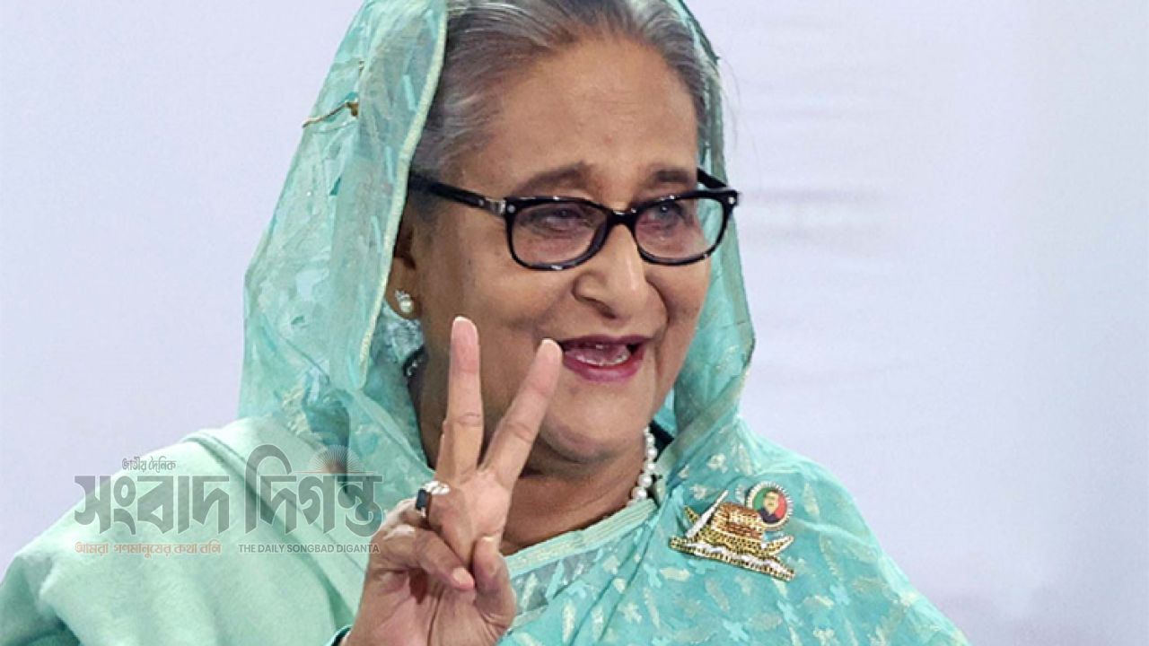 দেশে ফেরার ঘোষণা শেখ হাসিনার, বাস্তবতা নিয়ে প্রশ্ন 