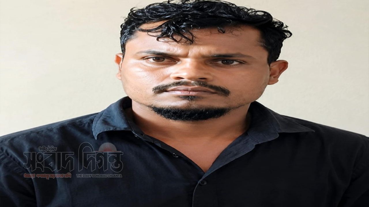 মিঠাপুকুরে বিএনপি নেতার ‘ইয়াবা সেবনের ভিডিও’ ভাইরাল, রাজনৈতিক অঙ্গনে তোলপাড় 