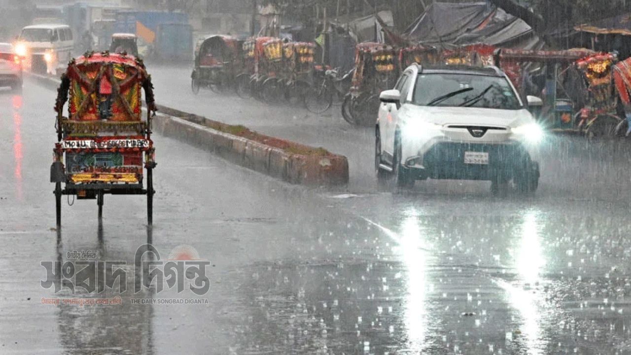 দেশজুড়ে বৃষ্টির দাপট আরও ৫ দিন, কয়েক বিভাগে অতি ভারী বর্ষণের সতর্কতা 