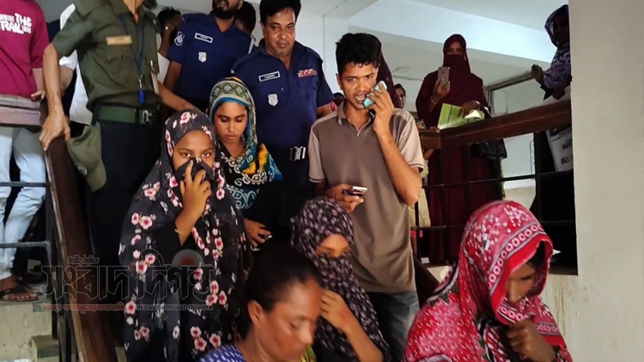 মেহেরপুর হাসপাতালে চুরি-পকেটমারের সন্দেহে ৬ নারী আটক 