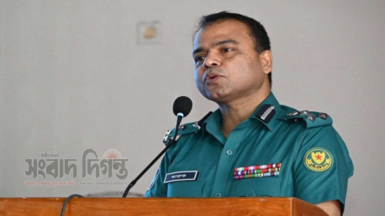 মহাসড়কে আর অবৈধ টোল নয়, কঠোর বার্তা হাইওয়ে পুলিশের