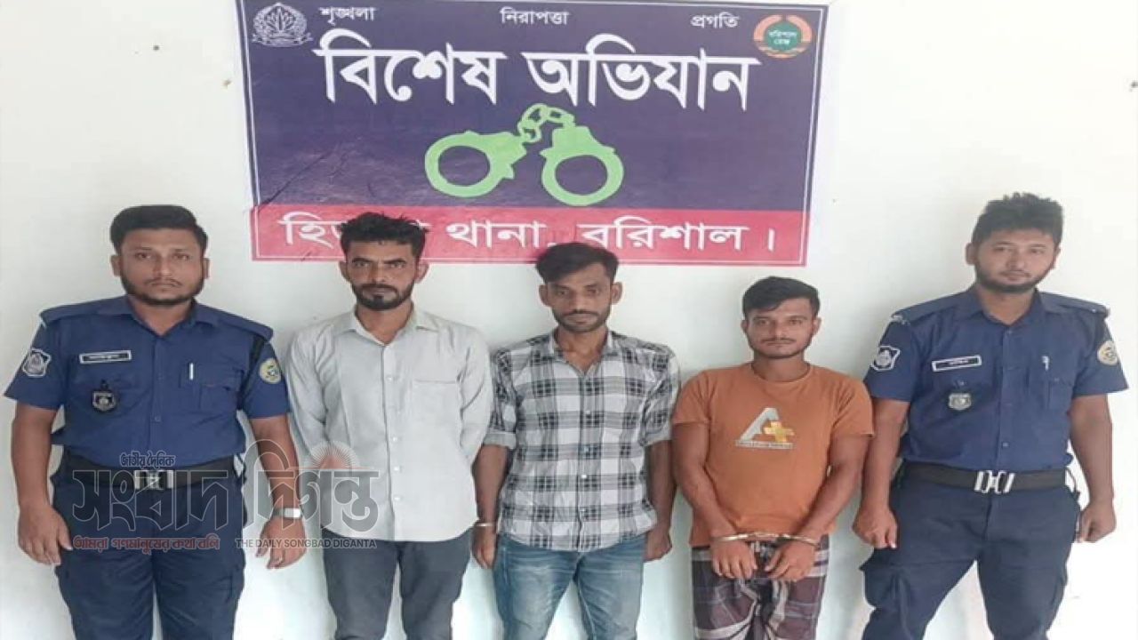 হিজলায় ২৫ পিস ইয়াবাসহ গ্রেপ্তার সাইফুল ইসলাম 