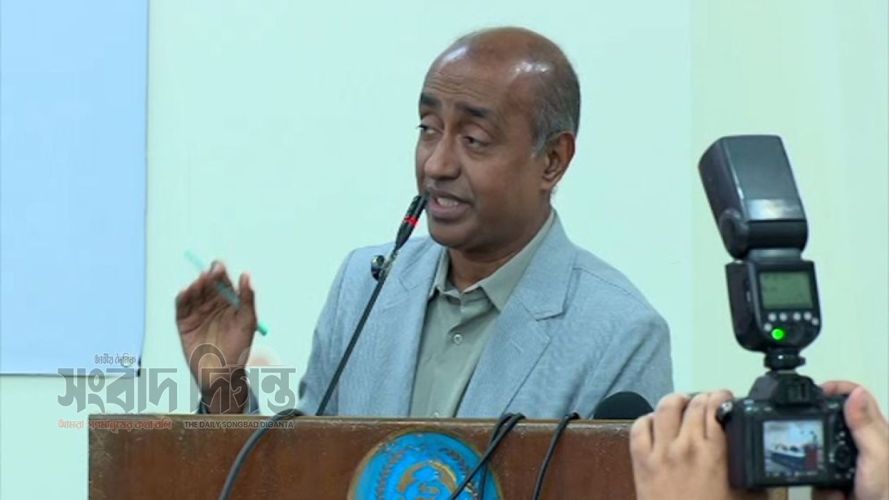 সেপ্টেম্বরেই নতুন রাষ্ট্রপতি নির্বাচন, বিশেষ অধিবেশনের প্রয়োজন নেই: আইনমন্ত্রী 