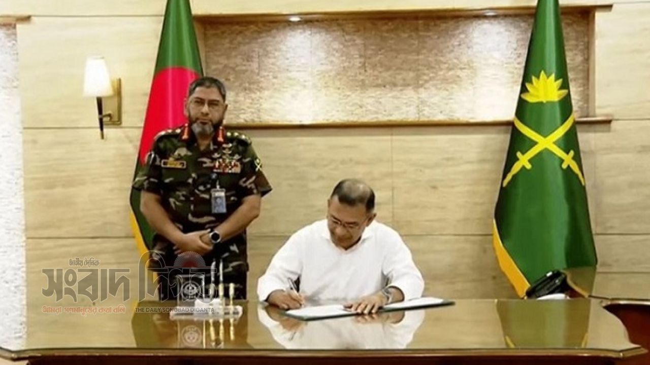 সেনা পদোন্নতিতে স্বচ্ছতার নির্দেশ প্রধানমন্ত্রীর, শুরু ‘সেনাসদর নির্বাচনি পর্ষদ-২০২৬’