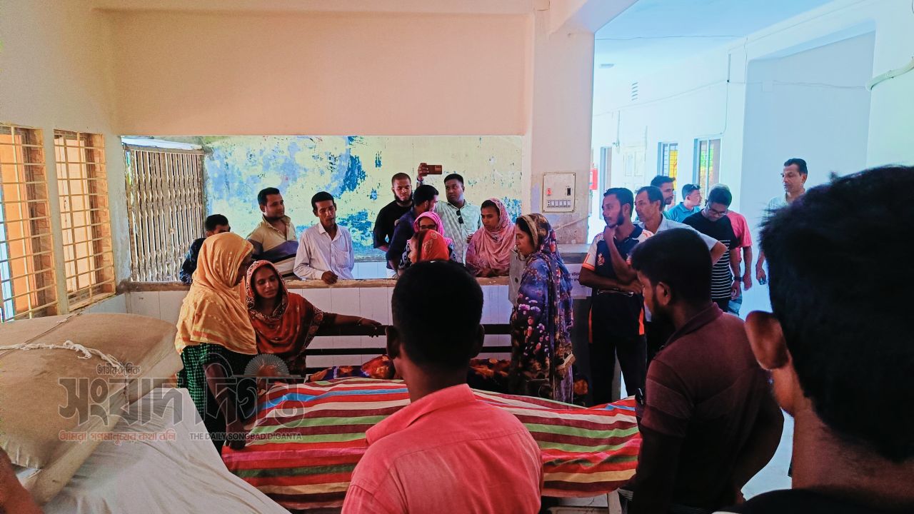 ভালোবাসার শেষ অধ্যায়! স্বামীকে বাঁচাতে গিয়ে প্রাণ দিলেন স্ত্রী দুজনেরই মর্মান্তিক মৃত্যু