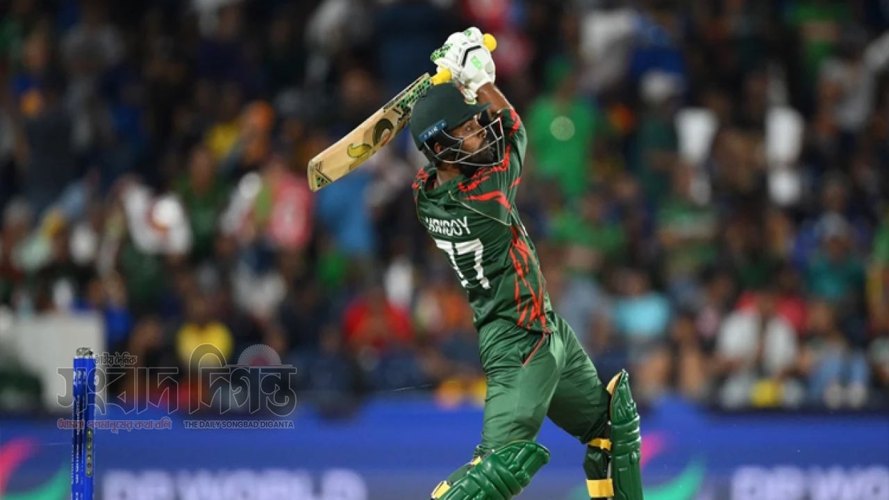 তাওহিদ হৃদয়ের ব্যাটে শেষ ওভারে ৩০ রান, লঙ্কা প্রিমিয়ার লিগে রেকর্ড ঝড়