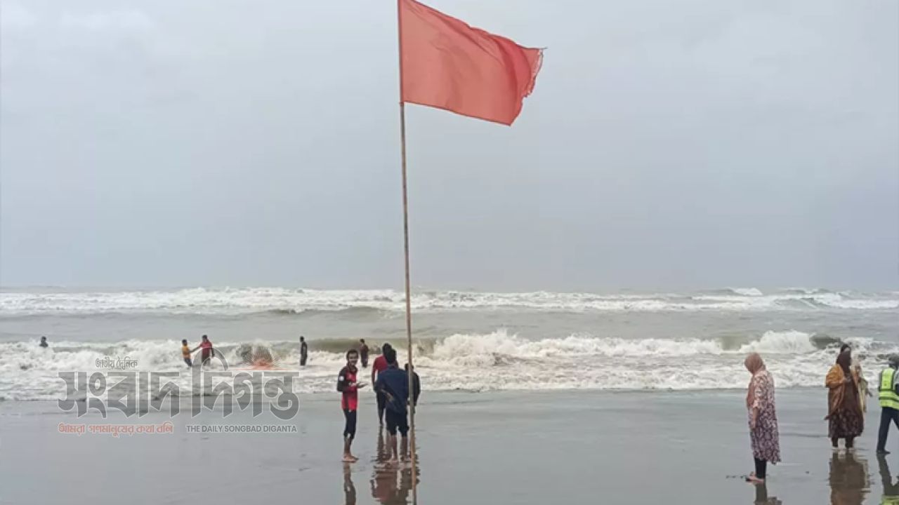 সাত অঞ্চলে ঝড়ো হাওয়ার আশঙ্কা, নদীবন্দরগুলোতে ১ নম্বর সতর্ক সংকেত 