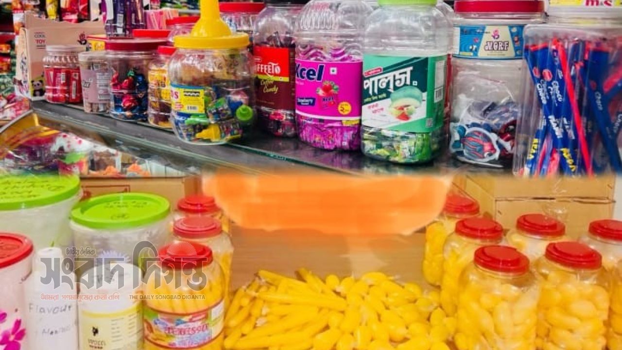 মাদারগঞ্জে বিএসটিআই অনুমোদনহীন কেমিক্যালযুক্ত শিশুখাদ্যে বাজার সয়লাব: ঝুঁকিতে জনস্বাস্থ্য 