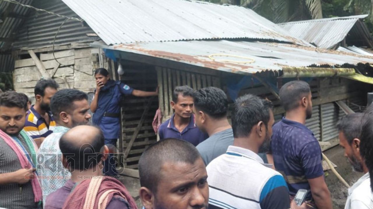 কচুয়ায় বসতঘর থেকে একই পরিবারের তিনজনের মরদেহ উদ্ধার, হত্যার প্রাথমিক ধারণা