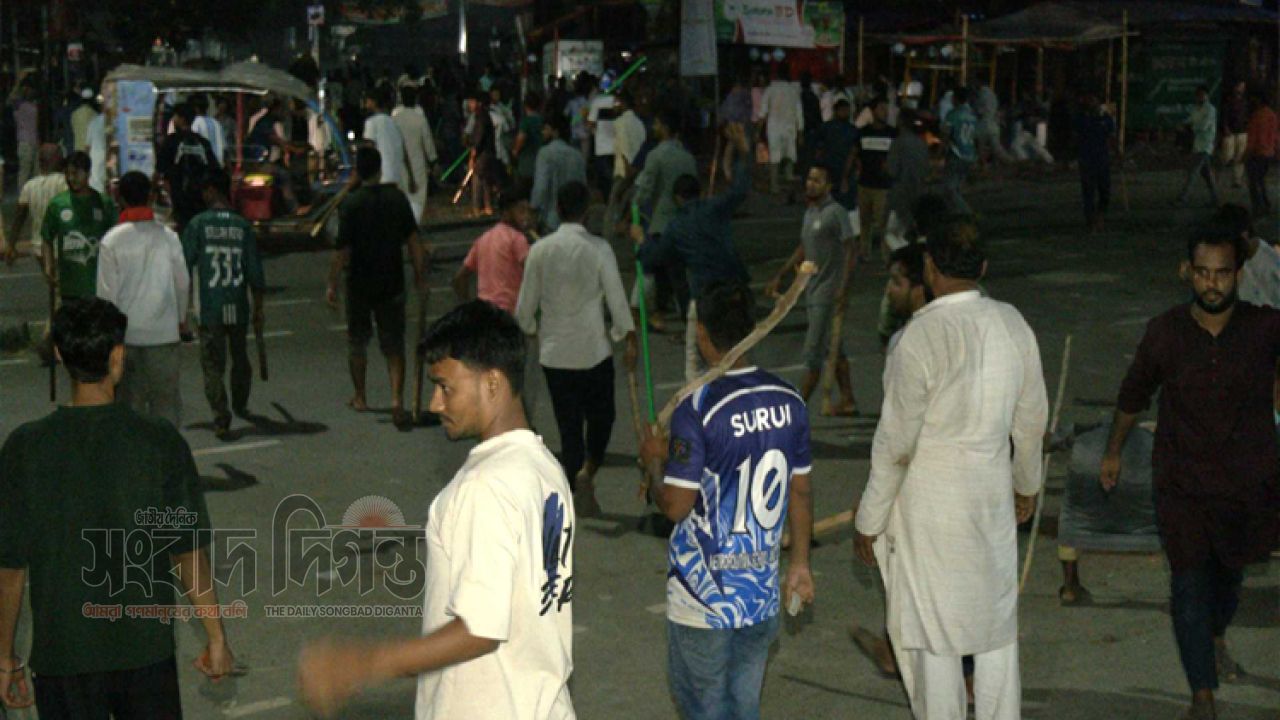 বরিশাল বিশ্ববিদ্যালয়ে র‍্যালি ঘিরে ছাত্রদল-ছাত্রশিবির সংঘর্ষ আহত অন্তত ১০