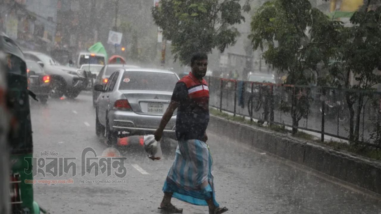 দেশজুড়ে বৃষ্টির দাপট আরও পাঁচ দিন, সতর্ক থাকার পরামর্শ 