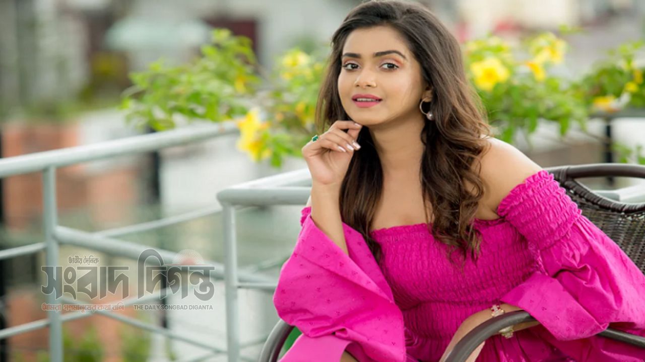 তানজিন তিশার ফেরা 