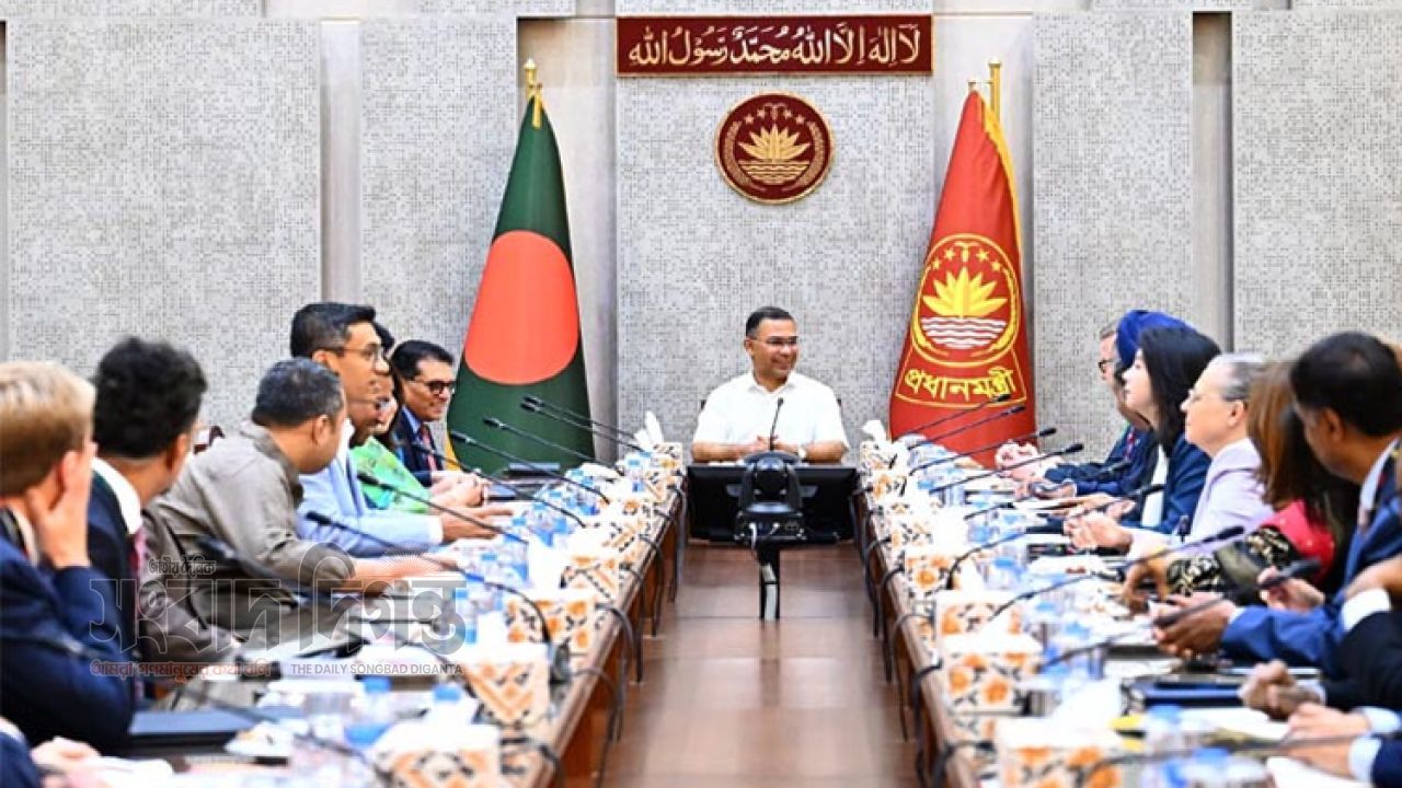 বাংলাদেশে বিনিয়োগে আগ্রহী মার্কিন জায়ান্টরা, প্রধানমন্ত্রীর সঙ্গে উচ্চপর্যায়ের বৈঠক 