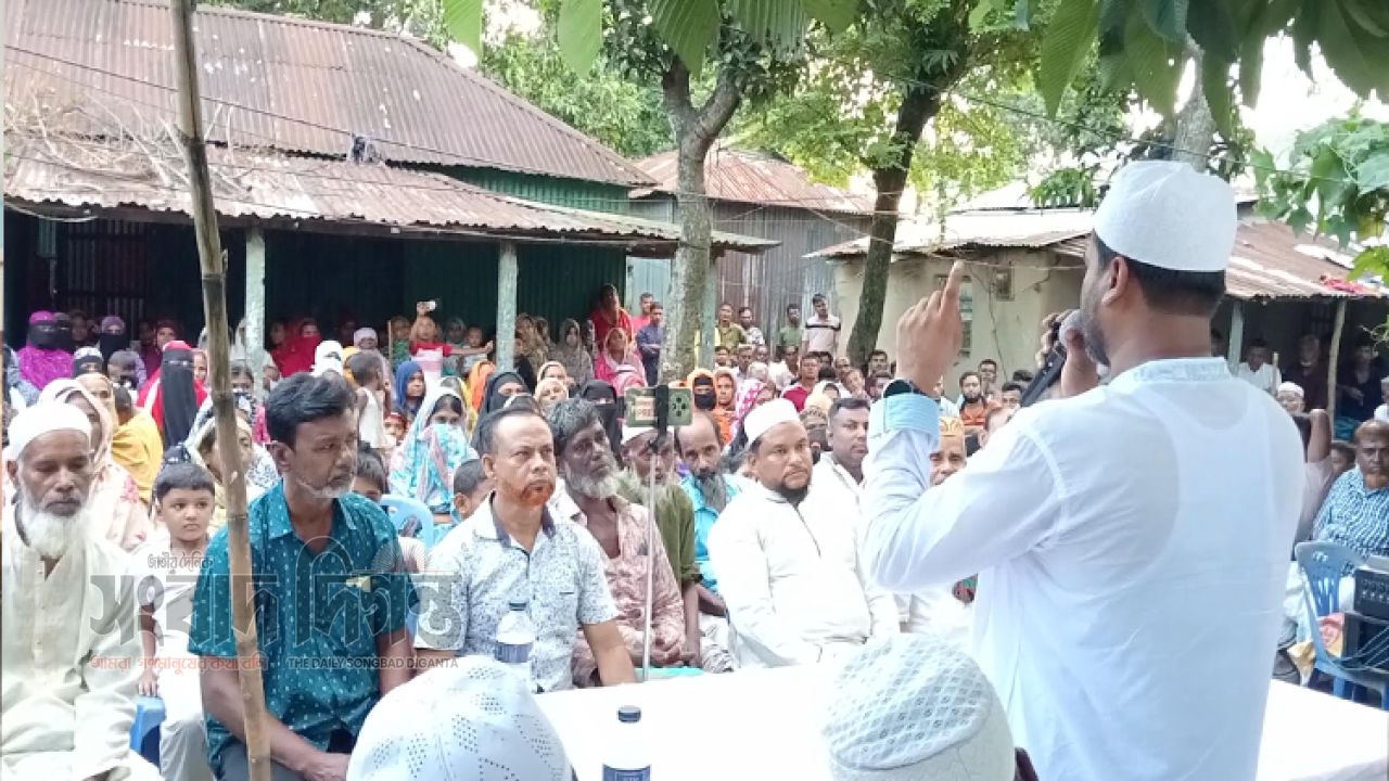 শ্রীপুরে মেয়র পদপ্রার্থী নাসিম মন্ডলের উঠান বৈঠক 