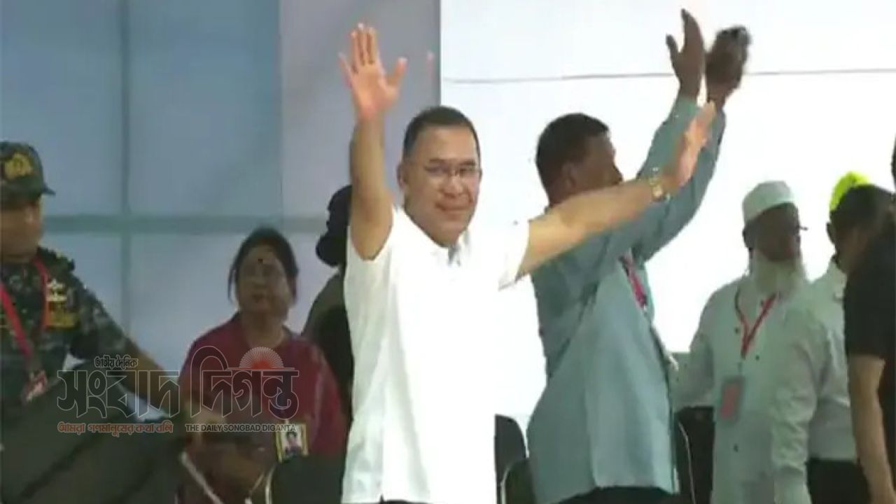 কিশোরগঞ্জ পাকুন্দিয়ায় পৌঁছেছেন প্রধানমন্ত্রী 