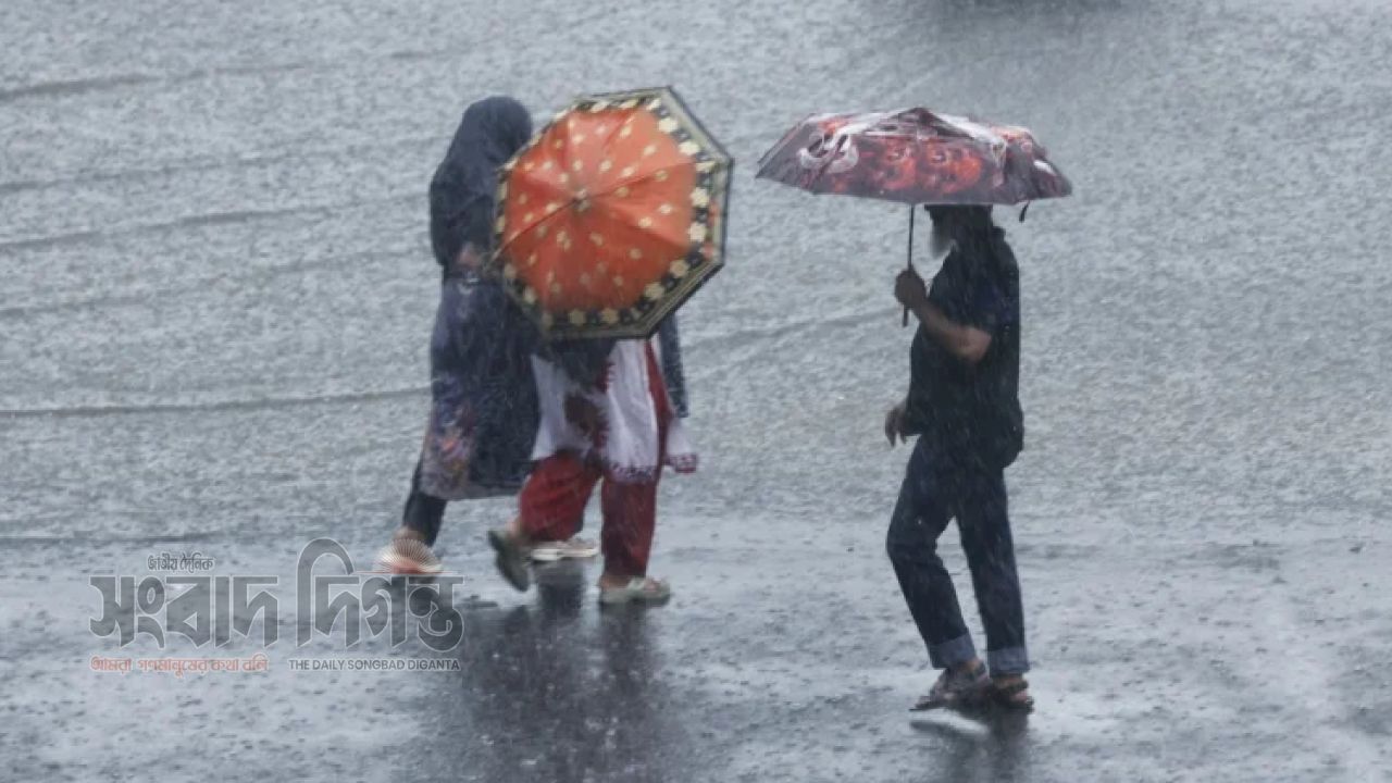লঘুচাপ ও মৌসুমি বায়ুর প্রভাবে বৃষ্টি ছুটির দিনে বৃষ্টি-বজ্রবৃষ্টির সম্ভাবনা 