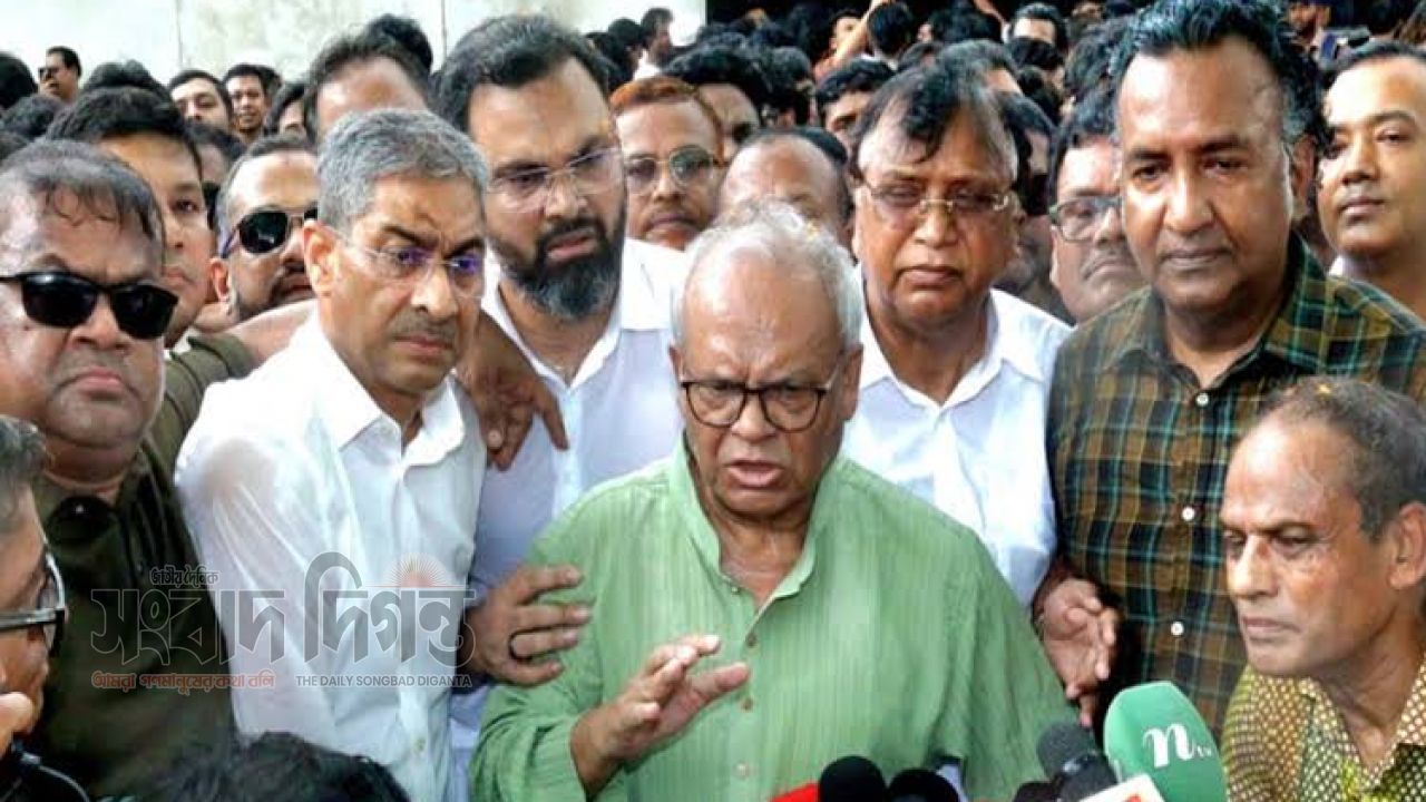 অনৈতিক কর্মকাণ্ড নয়, গঠনমূলক কাজে দল শক্তিশালী করুন: রিজভী 
