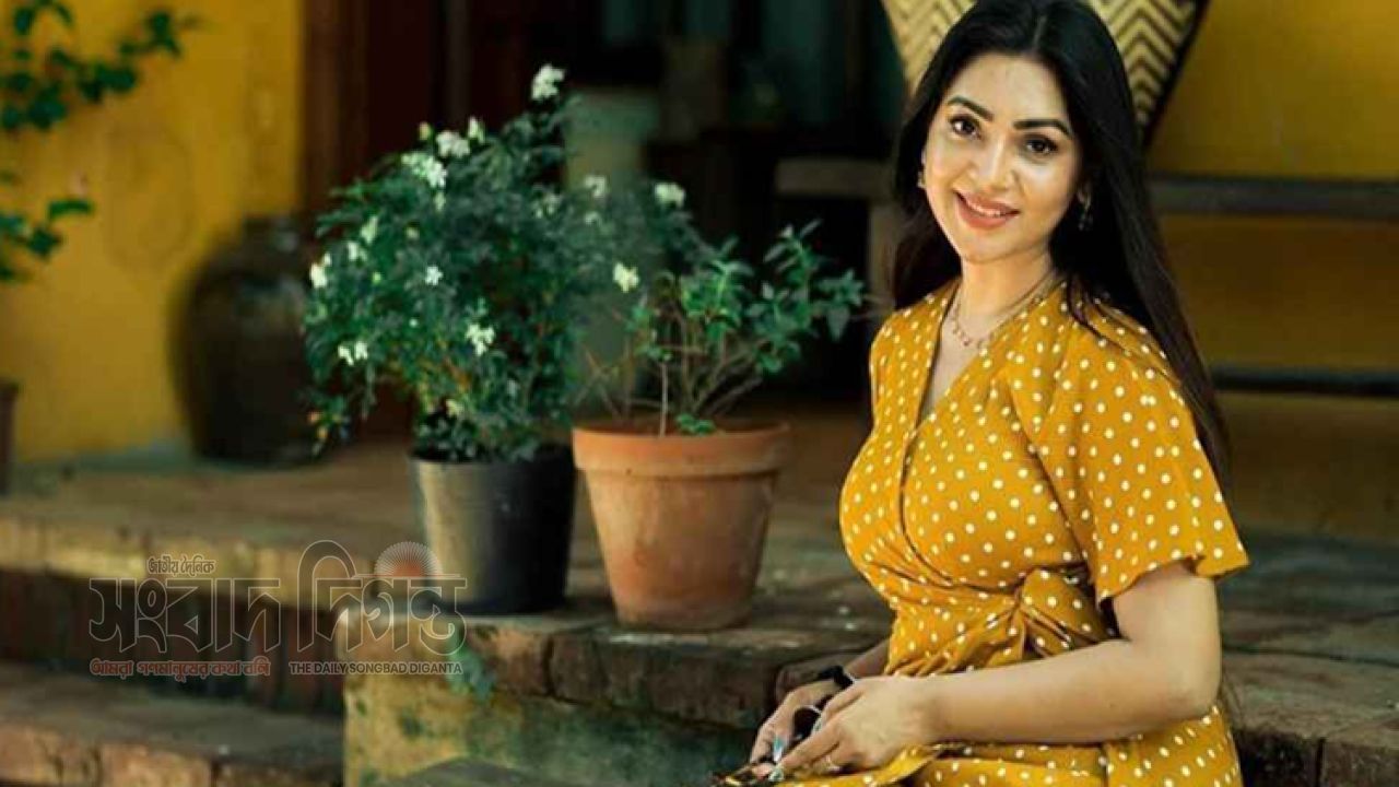 বিয়ের গুঞ্জনে প্রভা 