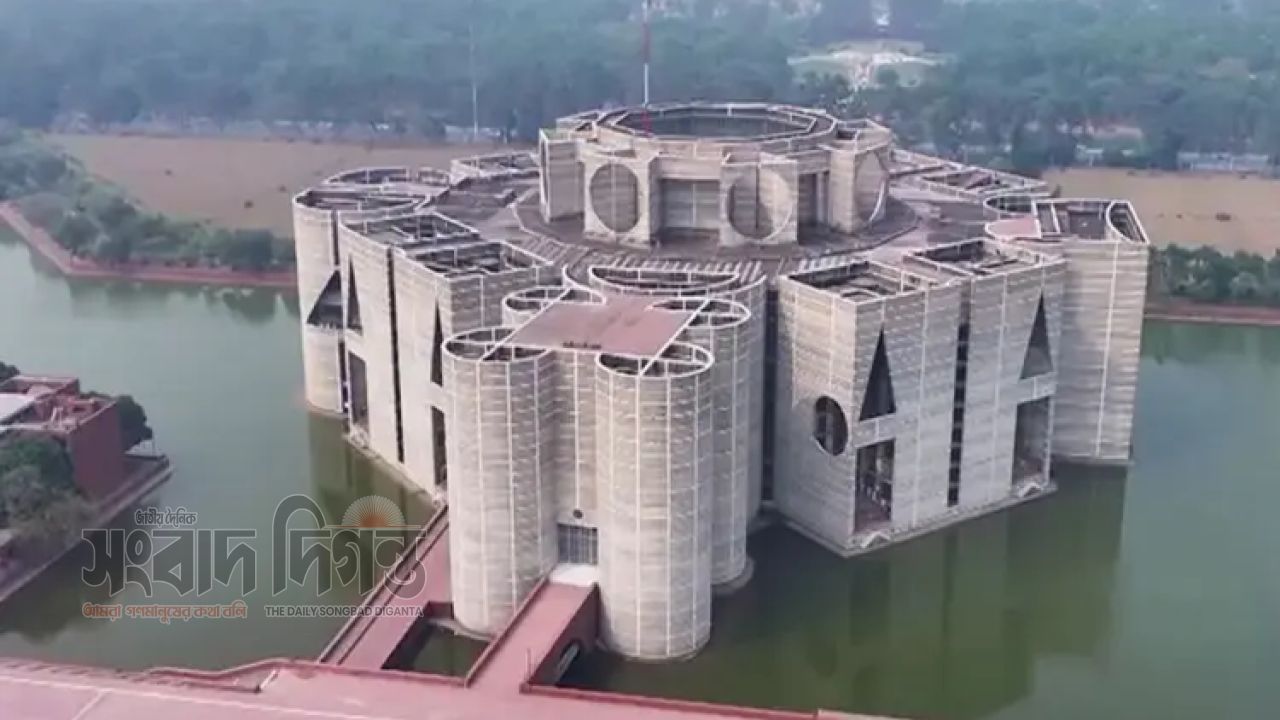 ত্রয়োদশ জাতীয় সংসদের তৃতীয় অধিবেশন শুরু