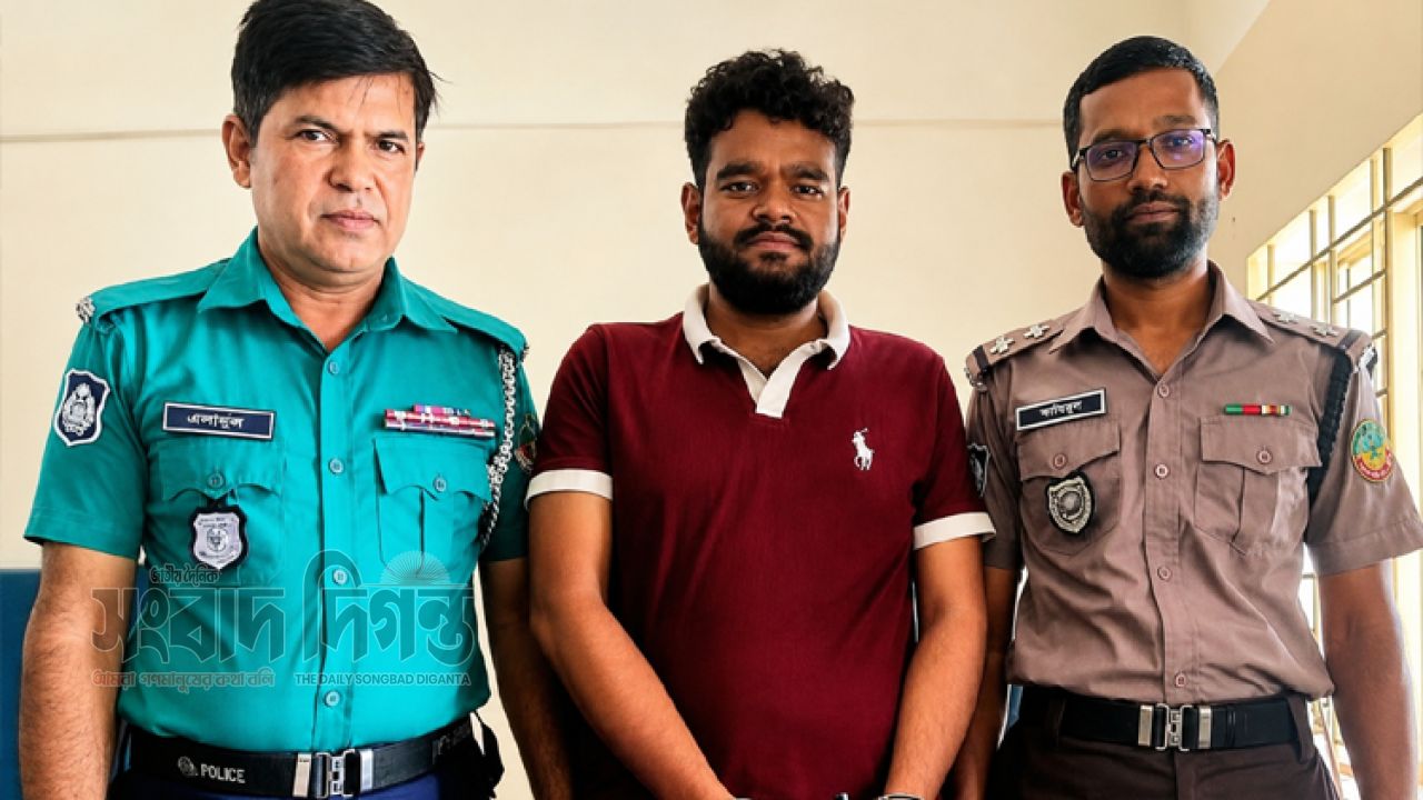 গাজীপুর টঙ্গীতে পুলিশ পরিচয়ে ভুয়া পুলিশ গ্রেফতার  