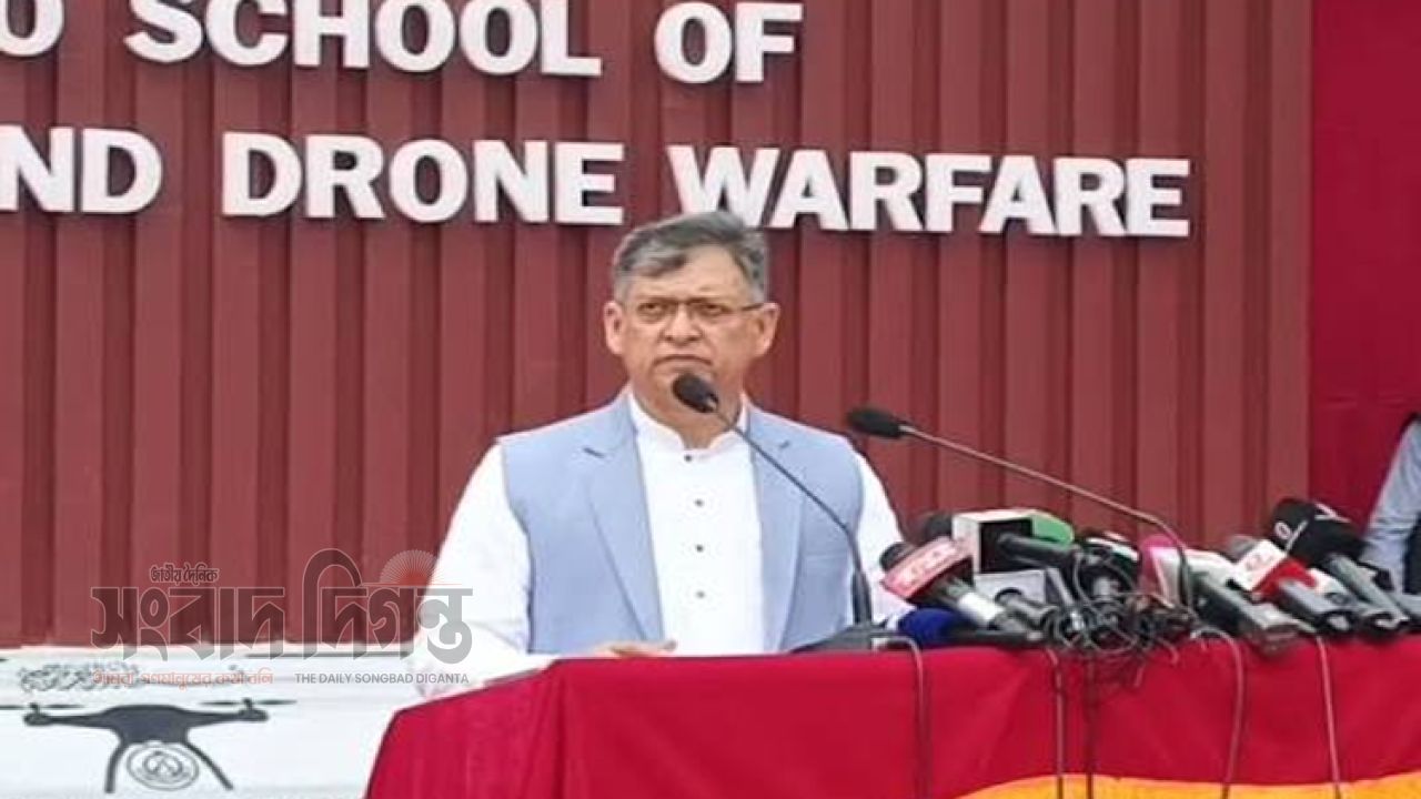 মব সন্ত্রাস রোধে সরকার কঠোর অবস্থানে: স্বরাষ্ট্রমন্ত্রী
