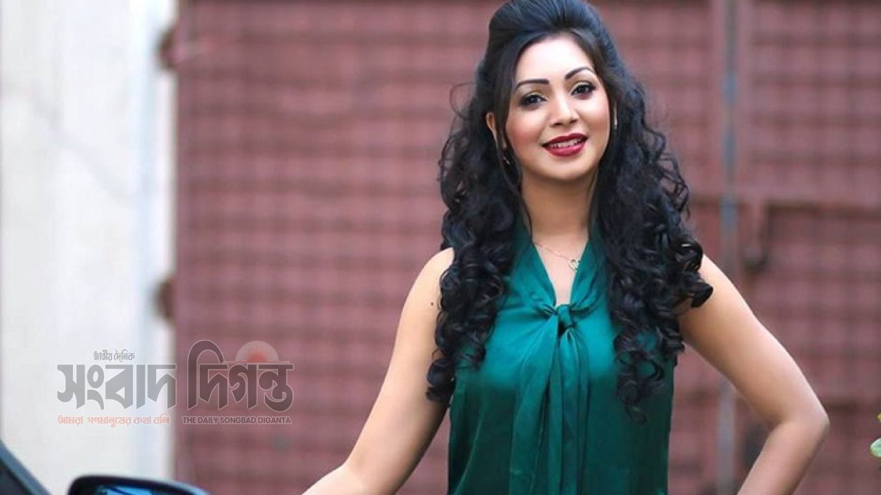 প্রশ্ন নিয়ে প্রভা