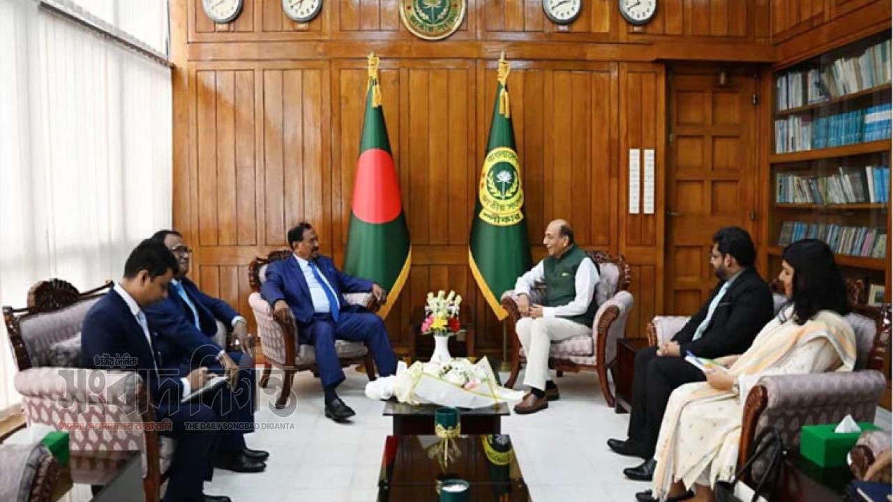 প্রধানমন্ত্রীর ভারত সফর নিয়ে আলোচনা অব্যাহত: দীনেশ ত্রিবেদী 