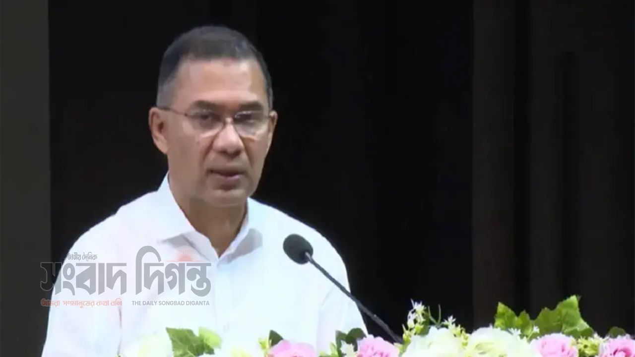 ‘অপতথ্য ছড়িয়ে দেশ অস্থিতিশীলের চেষ্টা, সতর্ক থাকতে হবে’ : প্রধানমন্ত্রী