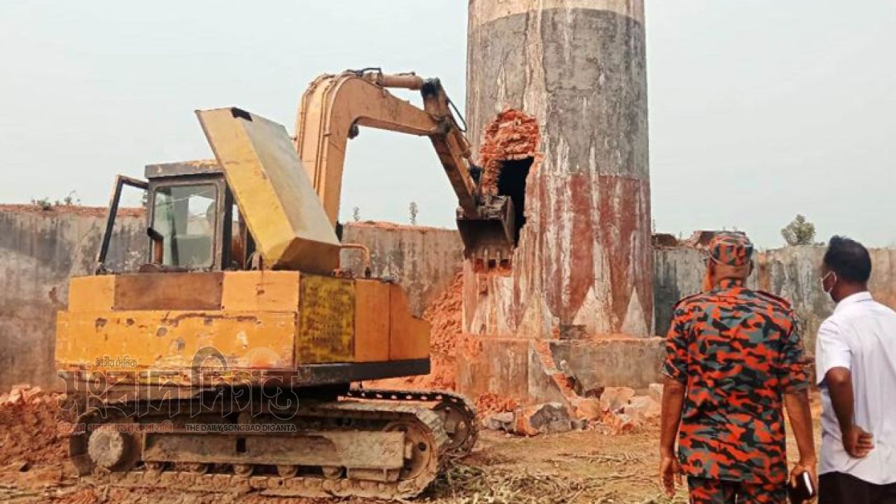 ঢাকার চারপাশে ৭৫০ অবৈধ ইটভাটা, দূষণের আগুন জ্বলছেই