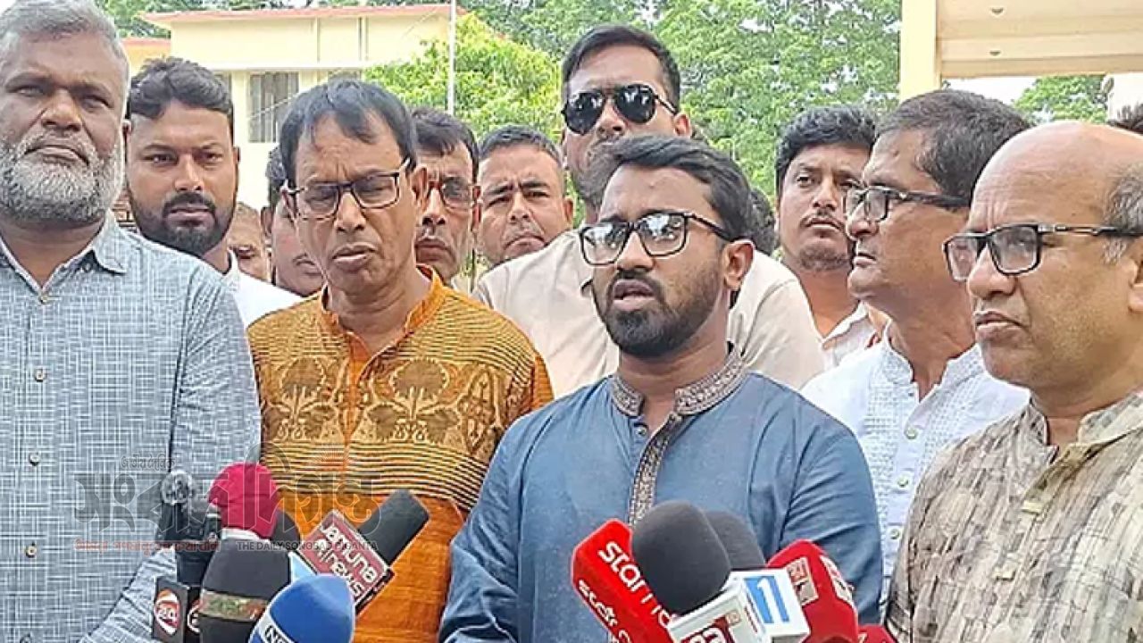 লংমার্চে জনভোগান্তি ও জ্বালানি সংকট বাড়ছে: রাশেদ খাঁন 