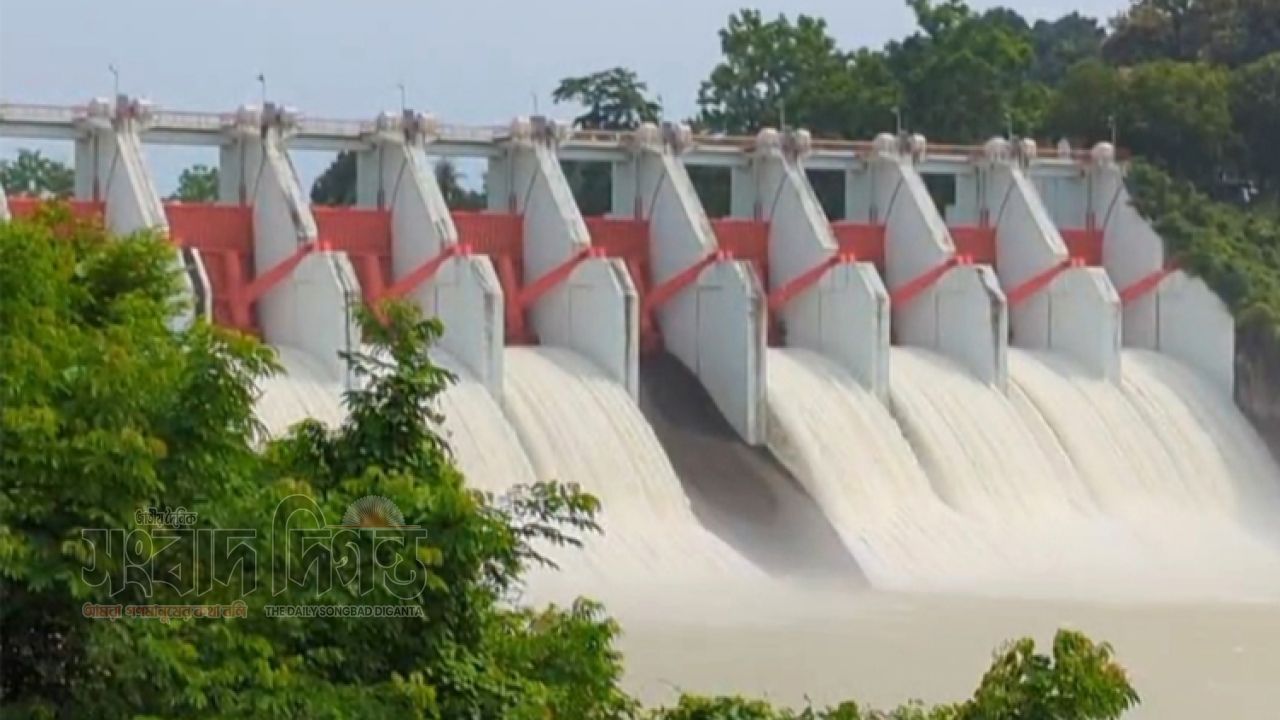 কাপ্তাই হ্রদের পানি কমেছে, বন্ধ হলো বাঁধের ১৬ গেট 