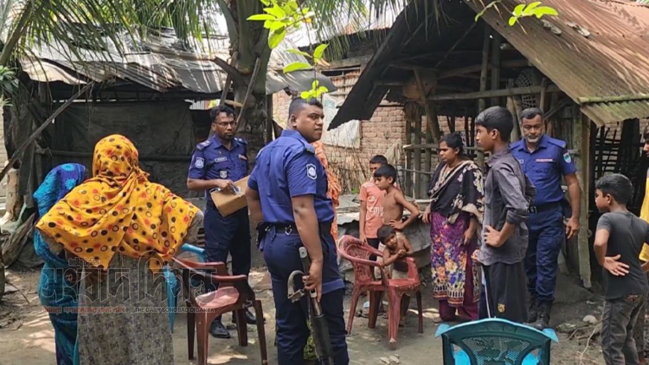 বাঘায় গরুচোর সন্দেহে আটক দুইজন, গণপিটুনিতে একজনের মৃত্যু 
