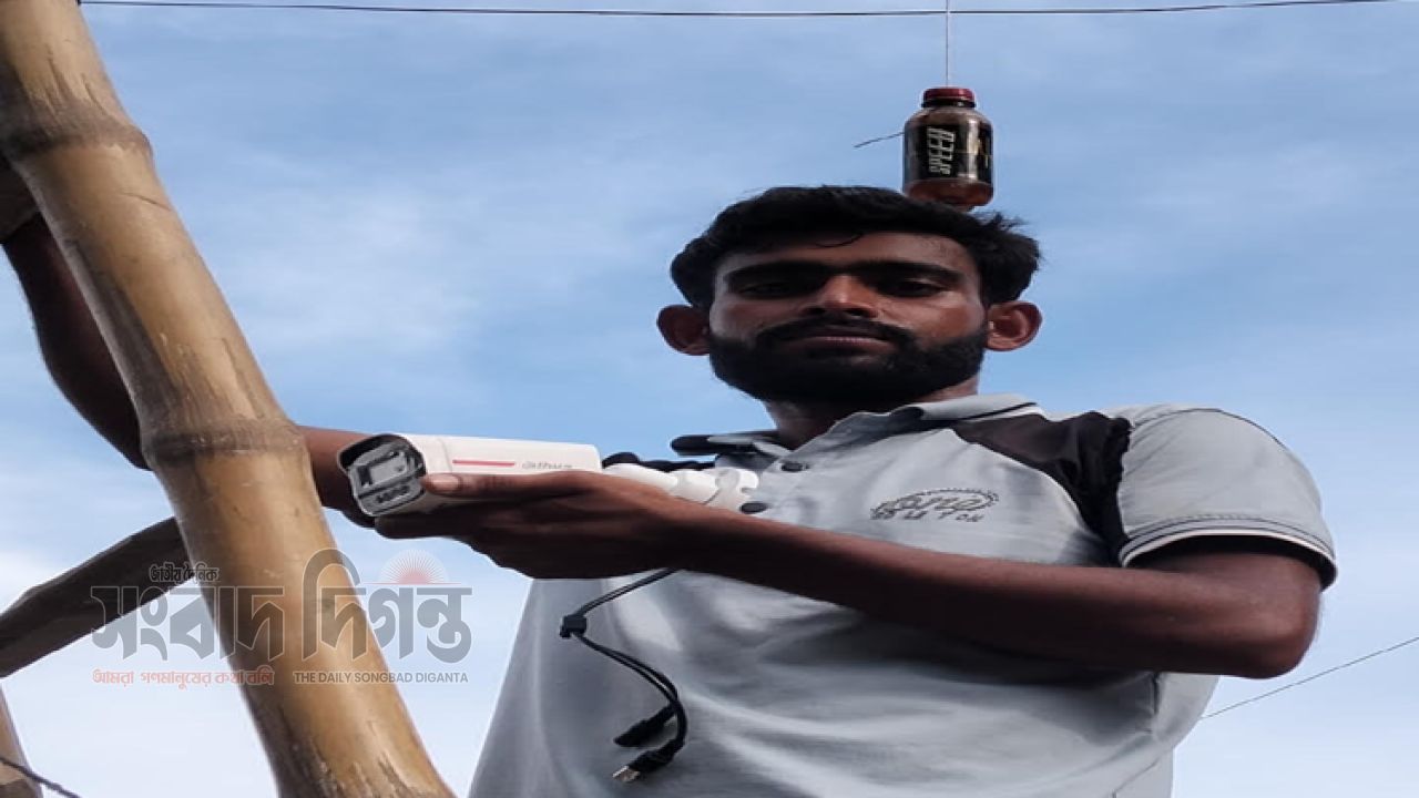 মধ্যনগরে মহিষখলা বাজারে ৩০টি সিসি ক্যামেরা স্থাপন