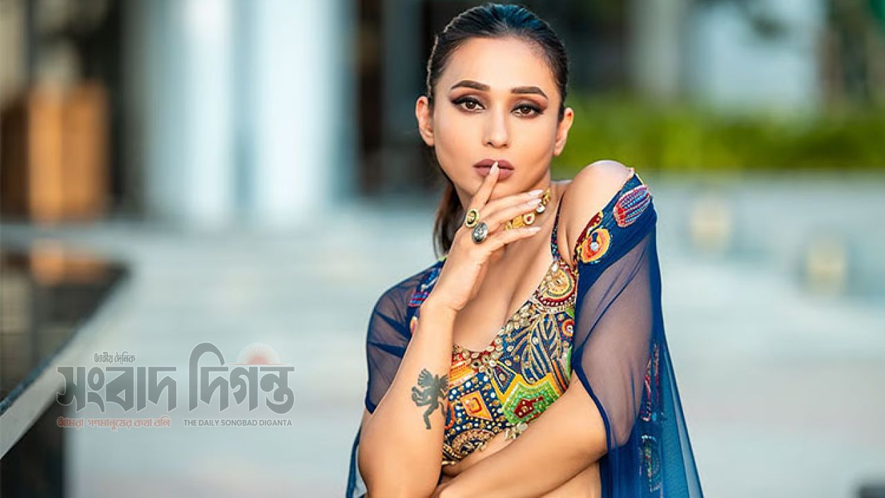 নতুন গুঞ্জনে মিমি