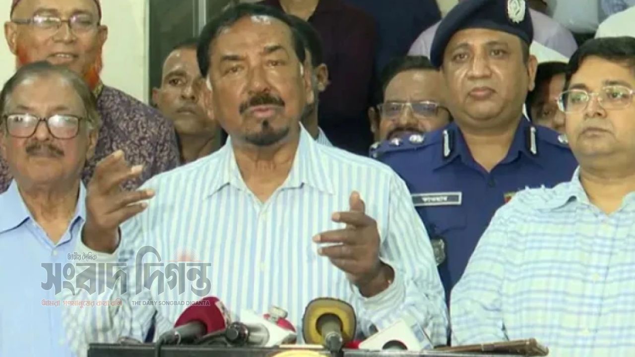 ব্রিকস সম্মেলনে প্রধানমন্ত্রীর আমন্ত্রণ নিয়ে প্রশ্ন তুললেন স্পিকার 