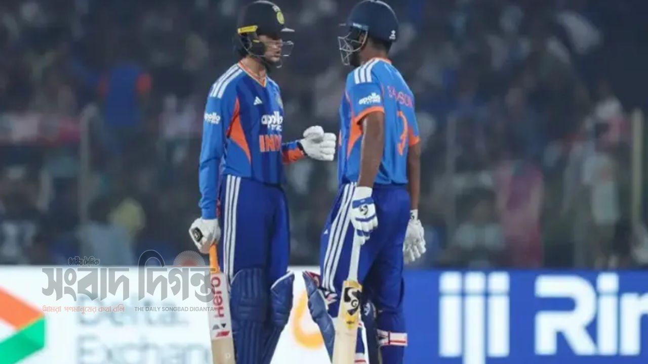 ৩১ বল হাতে রেখে আফগানিস্তানকে হারাল ভারত 