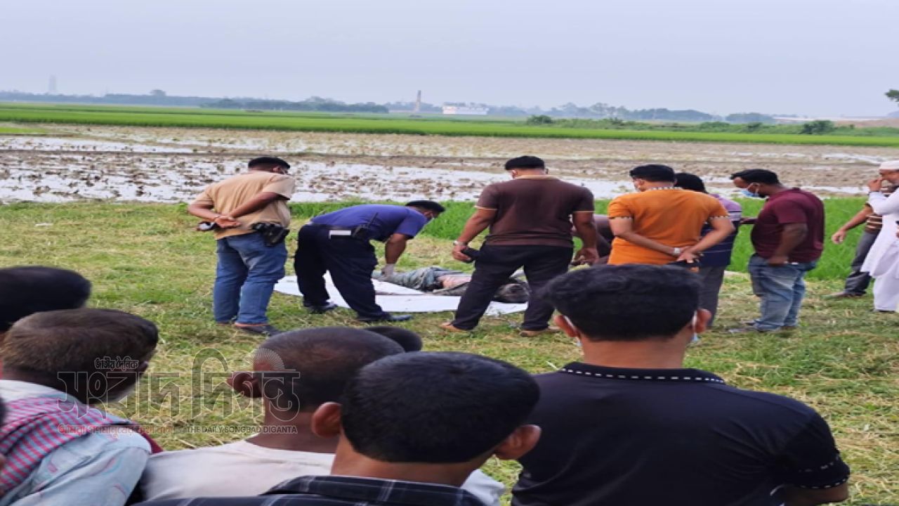 পত্নীতলায় ডোবা থেকে নিখোঁজ ব্যক্তির লাশ উদ্ধার
