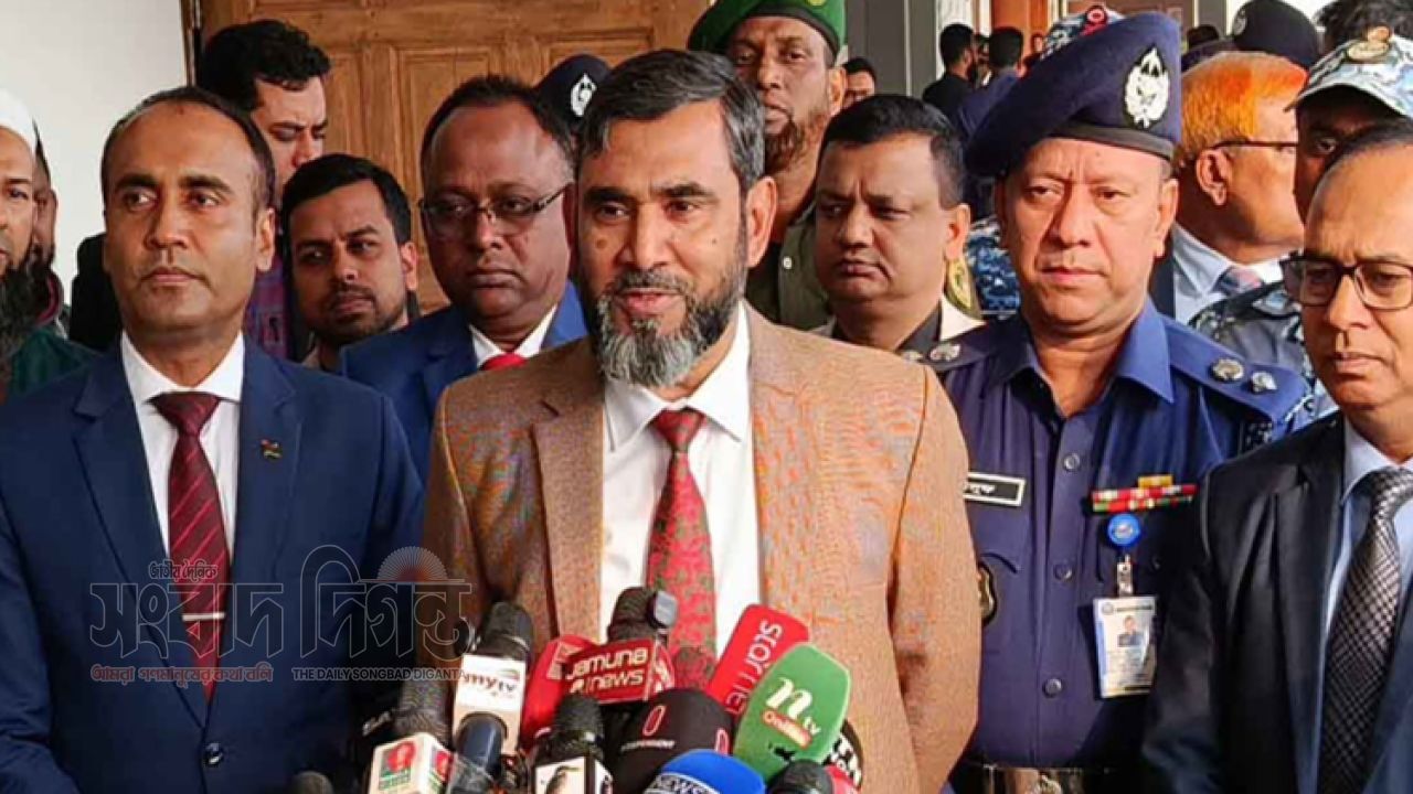 আগামী ৬ জুনের মধ্যে ইউপি নির্বাচন শেষ করতে চায় ইসি 