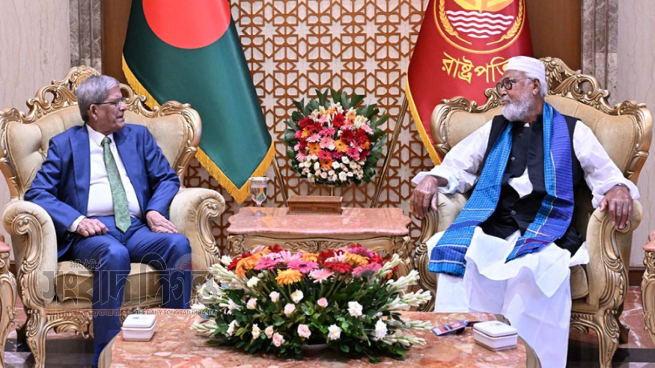 বঙ্গভবনে রাষ্ট্রপতির সঙ্গে কাদের সিদ্দিকীর সাক্ষাৎ 