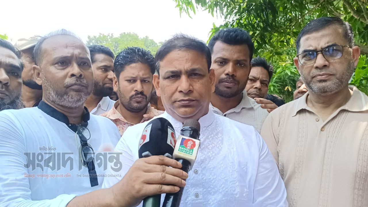 জামায়াতে ইসলামী সংস্কারকে সামনে নিয়ে ফায়দা নেওয়ার চেষ্টা করছে- এমপি খোকন তালুকদার  