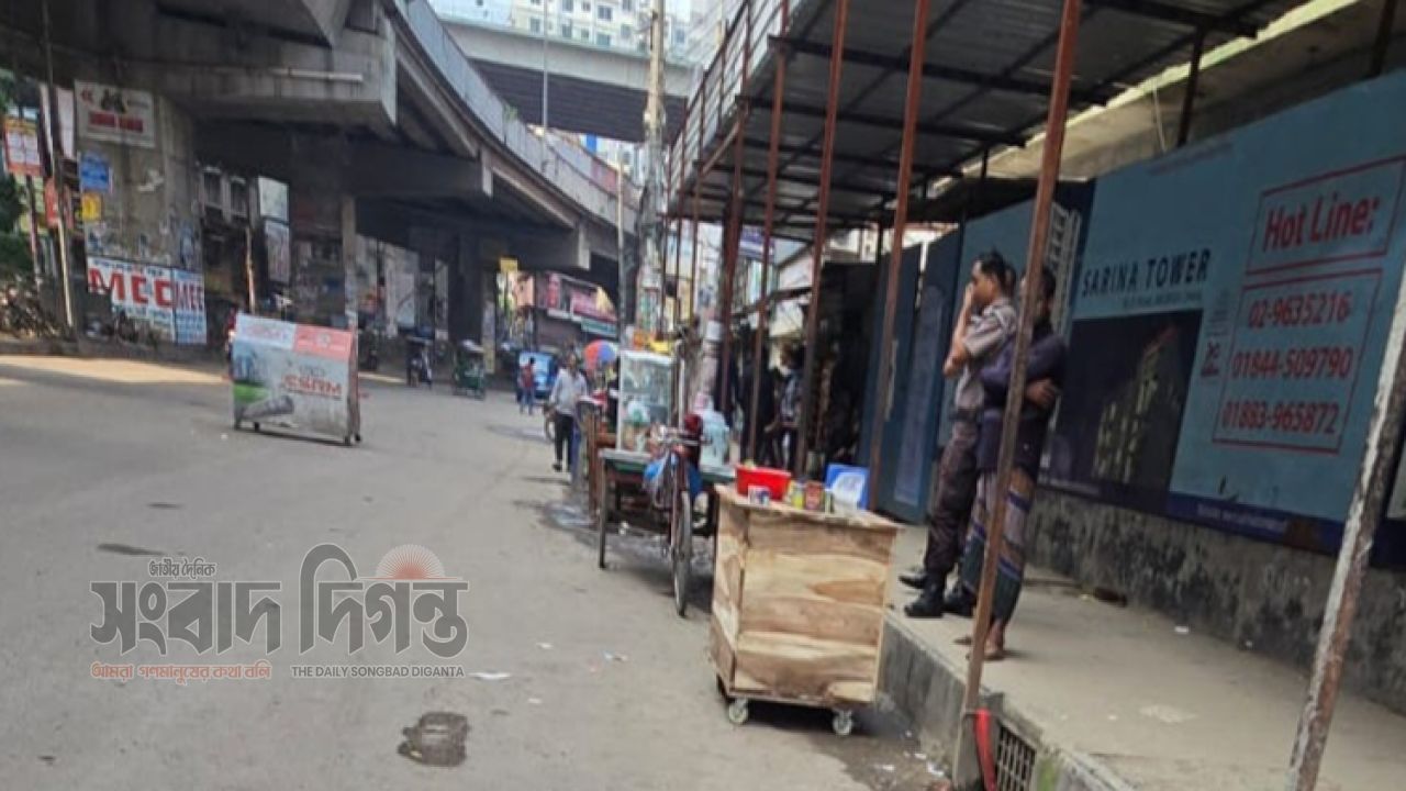 মালিবাগ রেলগেট এলাকায় দুই ককটেল বিস্ফোরণ