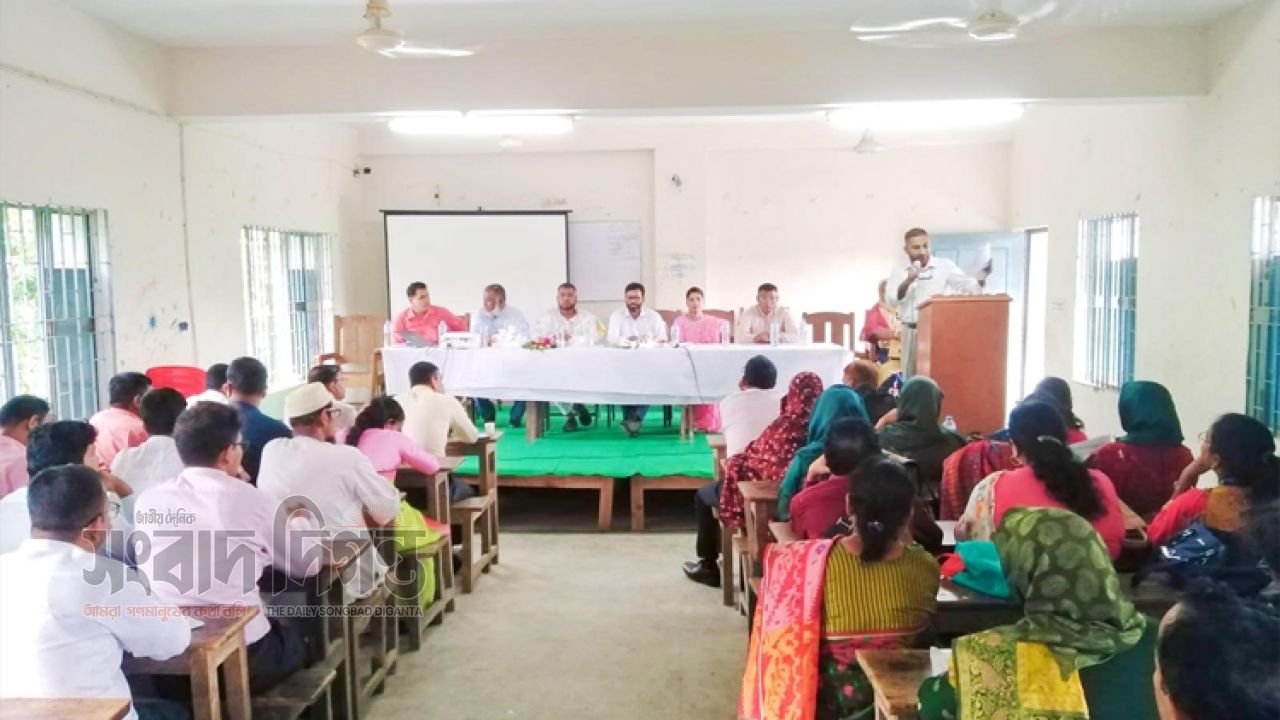 শিক্ষকদের দক্ষতা বাড়াতে গোপালগঞ্জে ইন-হাউজ প্রশিক্ষণের উদ্যোগ