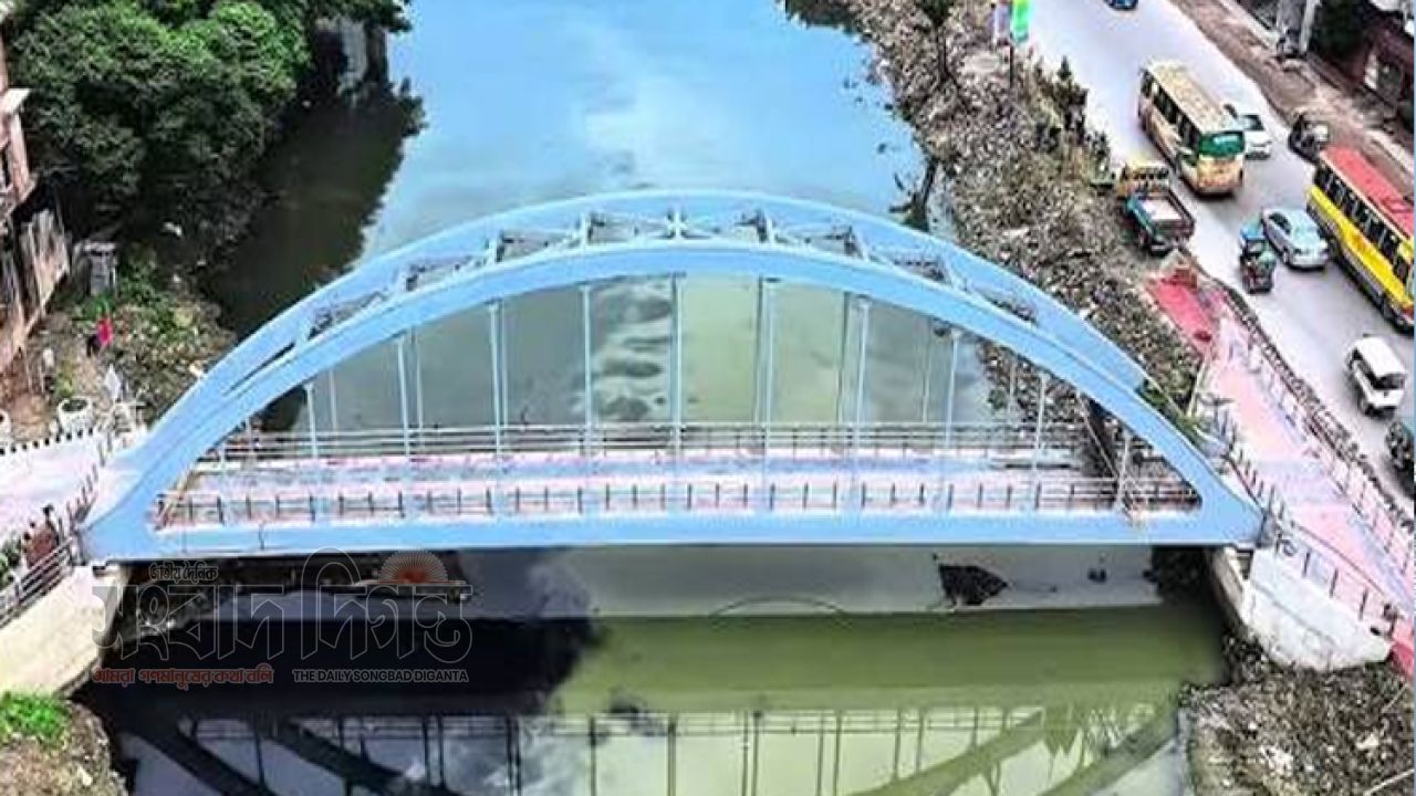 বনশ্রী-আফতাবনগরে চালু হলো স্টিল ফুট ব্রিজ