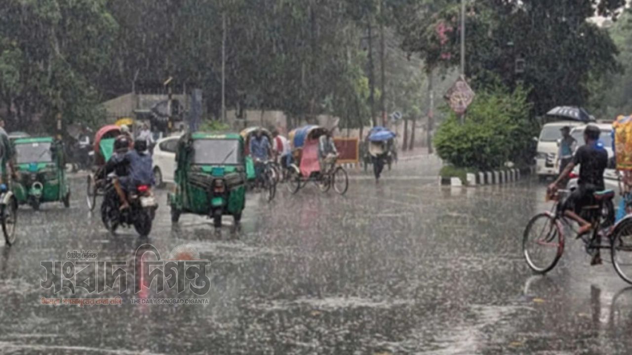 সন্ধ্যার মধ্যে ৮ অঞ্চলে ঝোড়ো হাওয়াসহ বৃষ্টির পূর্বাভাস 