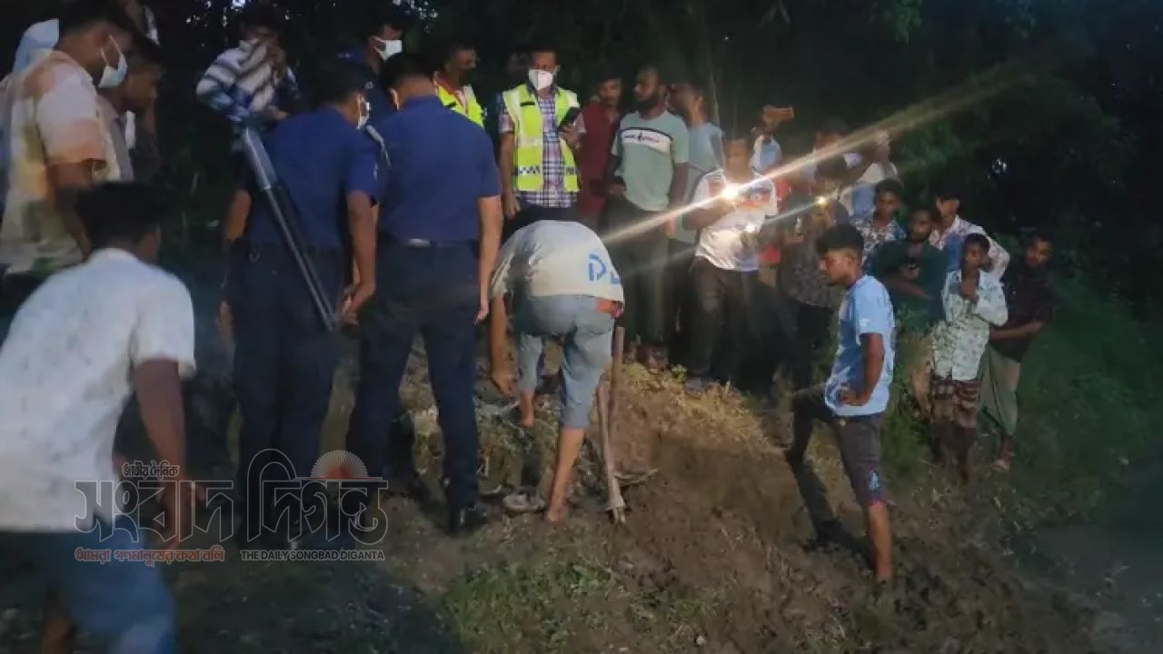 নিখোঁজের ৬ দিন পর মাটিচাপা নারীর মরদেহ উদ্ধার, সাবেক স্বামী আটক