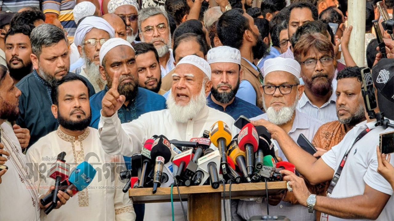 রাড্ডা স্বাস্থ্যকেন্দ্র পুনঃপ্রতিষ্ঠায় ৫০ লাখ টাকা দেবে জামায়াত: শফিকুর রহমান