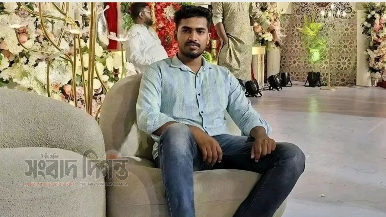 ফেসবুকে অপপ্রচারের ভয় দেখিয়ে দুই লাখ টাকা চাঁদা দাবির অভিযোগে যুবক গ্রেপ্তার