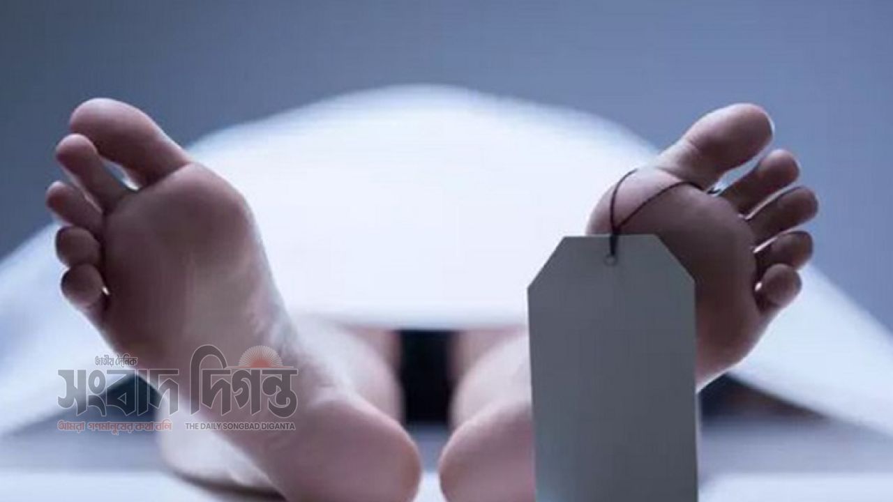 তেজগাঁওয়ে তালাবদ্ধ কক্ষ থেকে গৃহবধূর লাশ উদ্ধার, স্বামী পলাতক